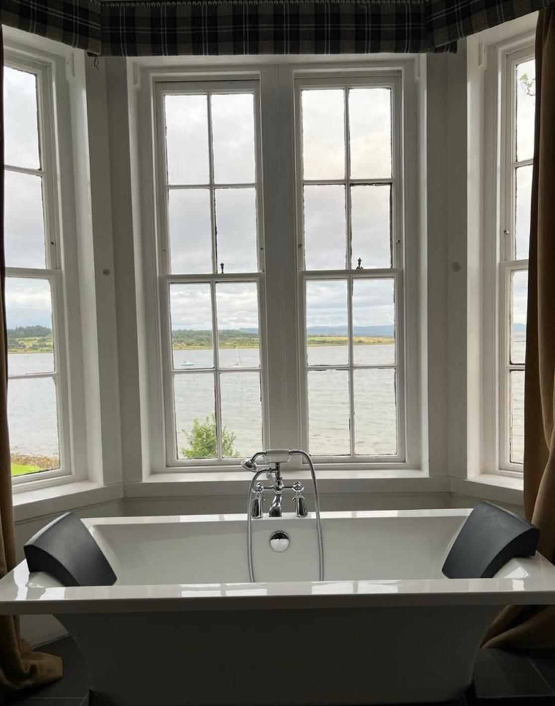 The Grey Gull Hotel Ardrishaig 외부 사진
